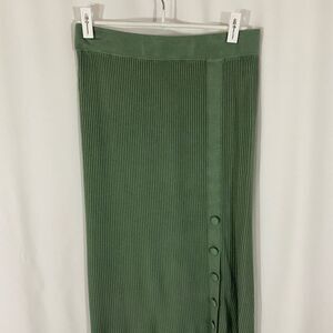 Eva Mendes New York And Company Midi Green Skirt